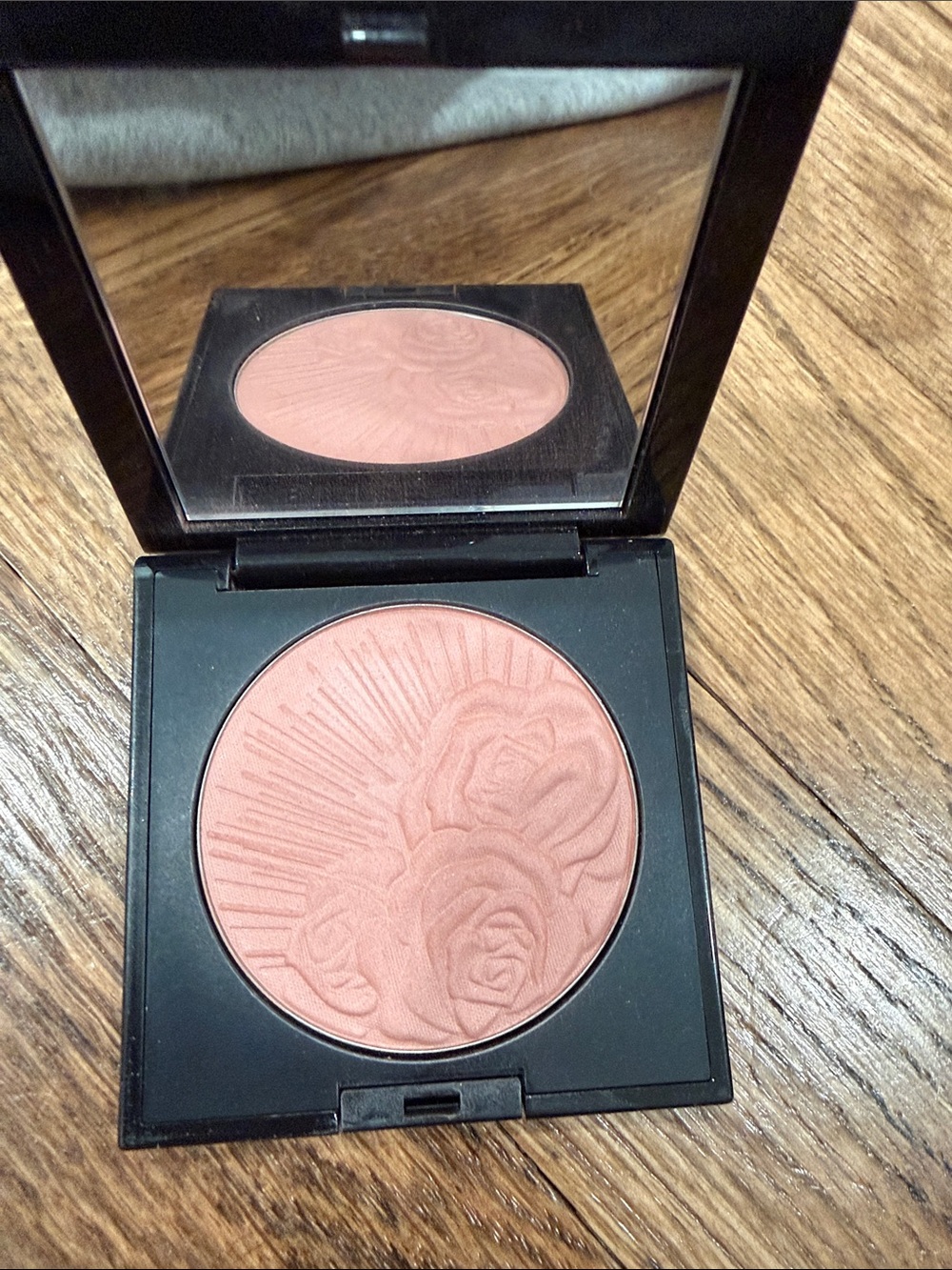 Pat McGrayh SkinFetish Divine Blush in Fleurtatious